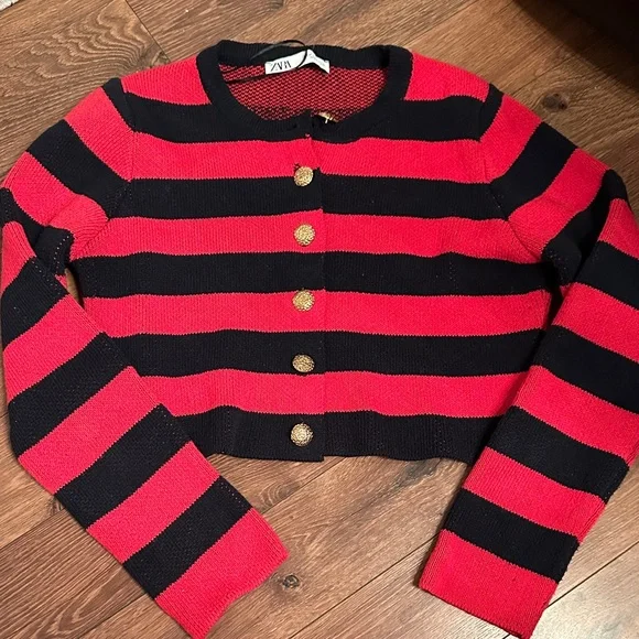 ZARA Striped Cardigan with Gold Buttons - Picture 3 of 9